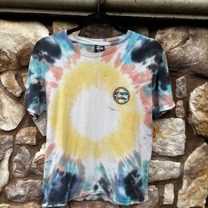 Stussy Designs Tie Dye Rasta Roots Reggae Logo  T-Shirt Men’s Small Short Sleeve